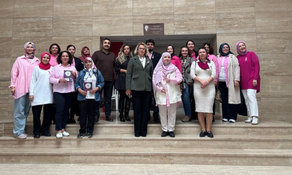 73383225_112950_can-da-meme-kanseri-farki