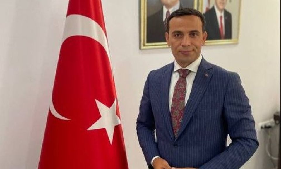 96689687_112984_gelibolu-kaymakami-cihat-